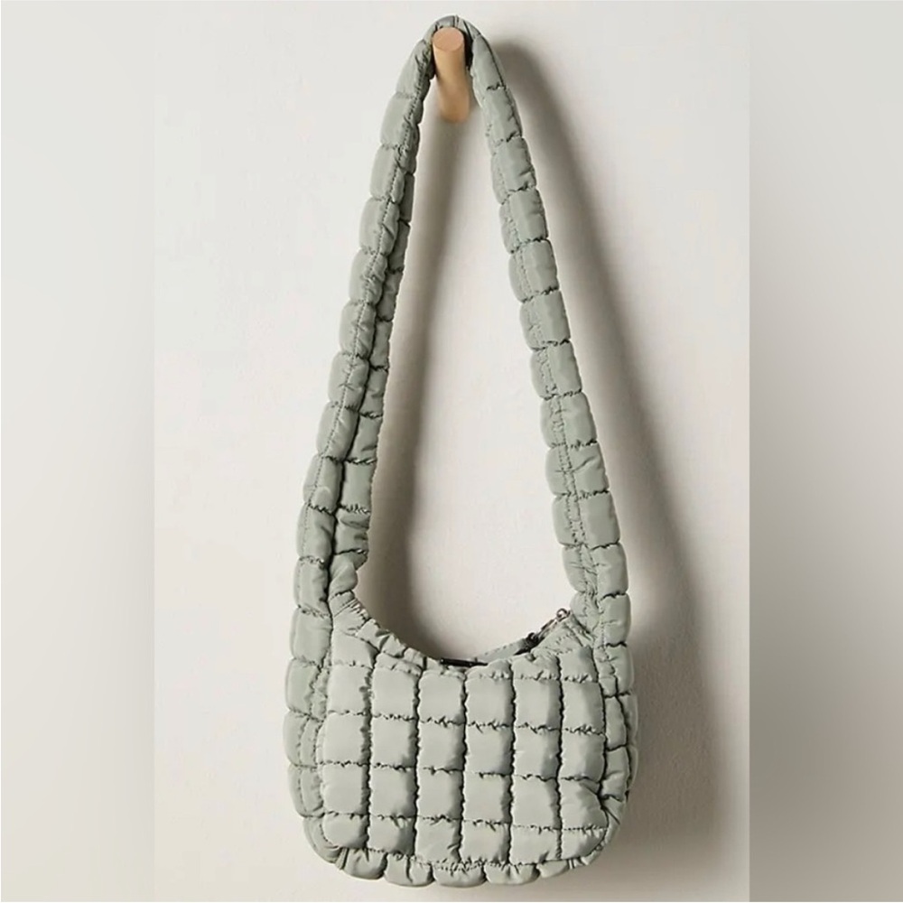 NWT Free People FP Movement Quilted Mini Carryall Sling - stone sage green - Picture 5 of 12